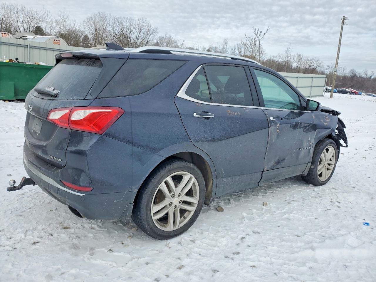 2020 CHEVROLET EQUINOX PREMIER photo 3