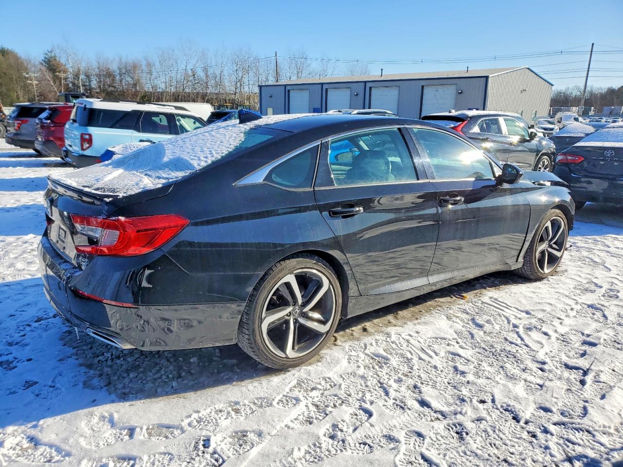 2018 HONDA ACCORD SPORT photo 3
