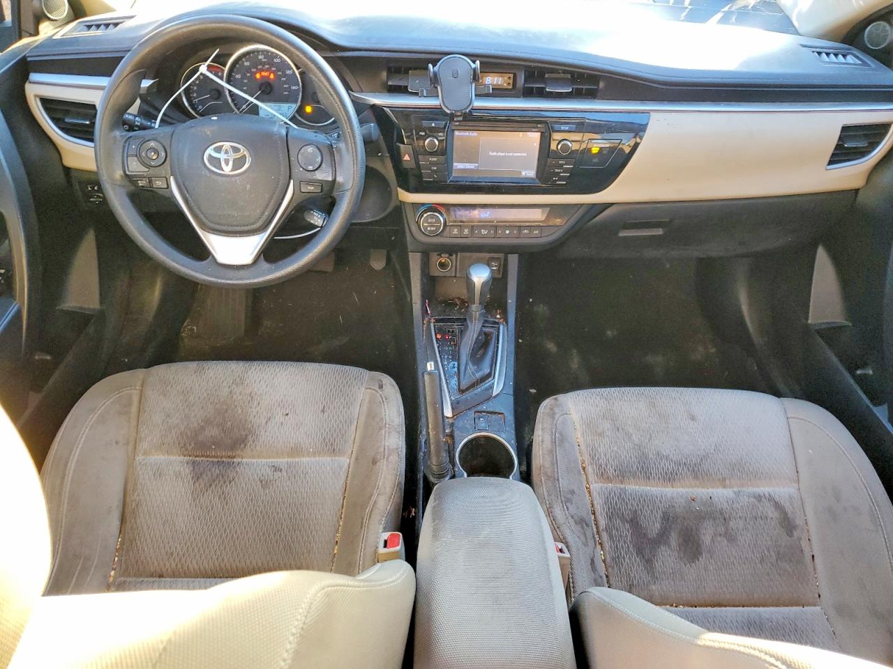 2016 TOYOTA COROLLA L photo 8