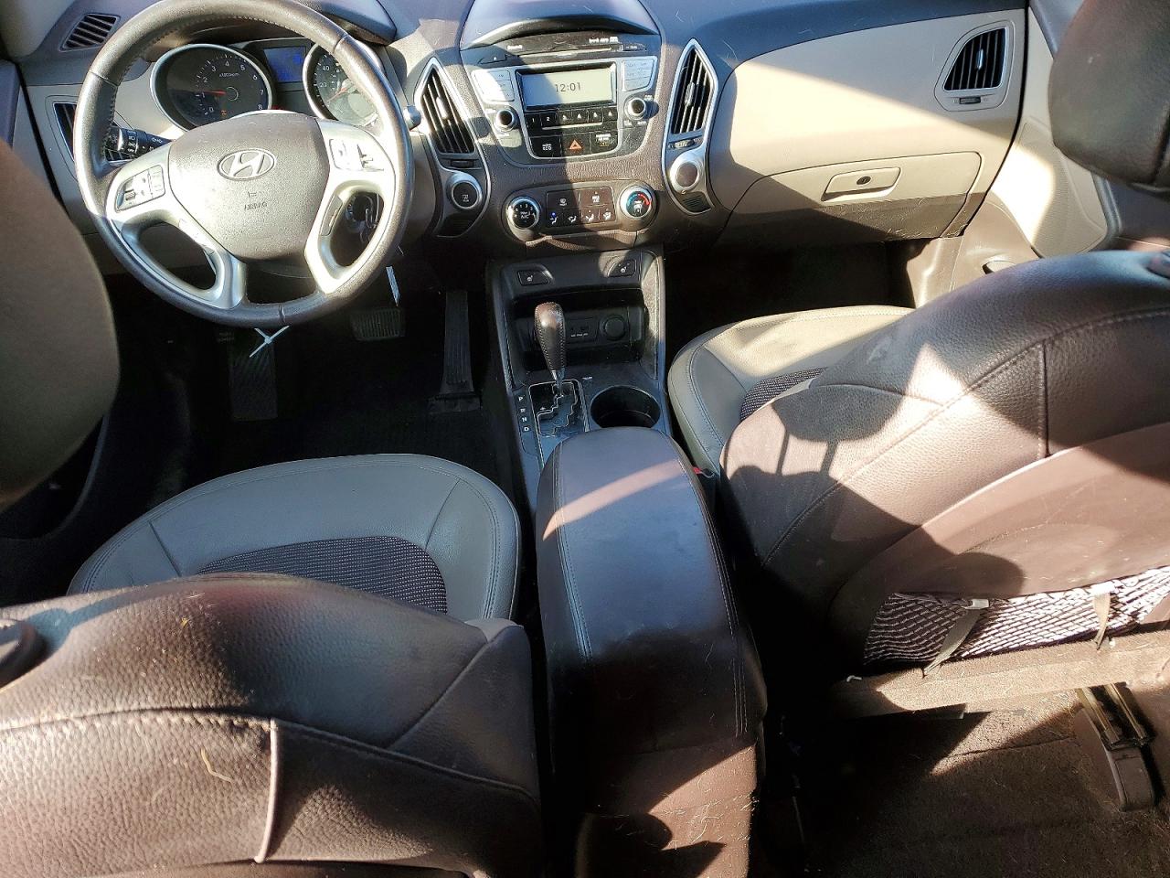 2013 HYUNDAI TUCSON GLS photo 15