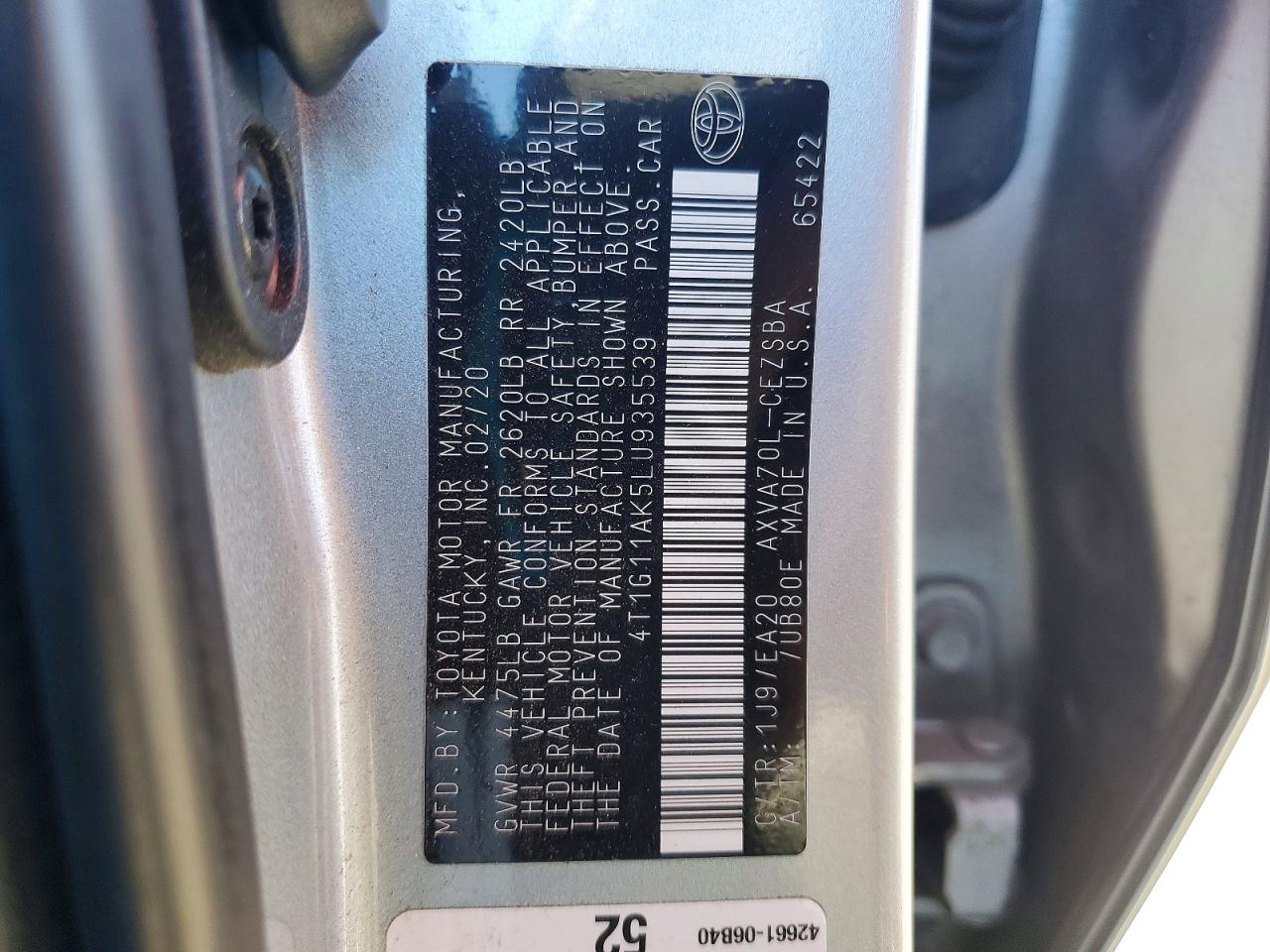 2020 TOYOTA CAMRY SE photo 13