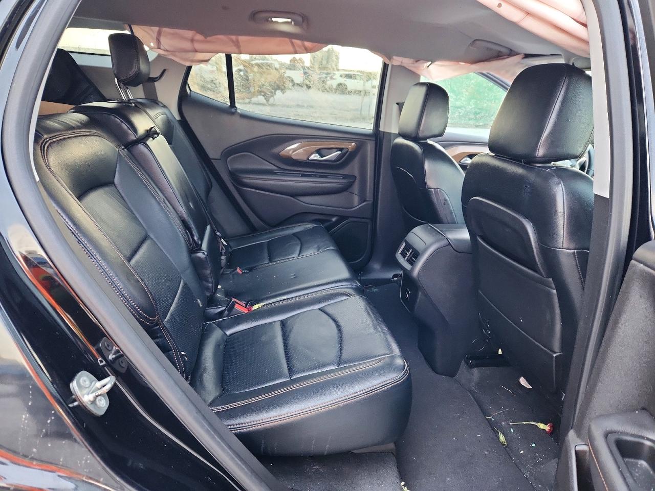 2018 GMC TERRAIN SLE photo 11