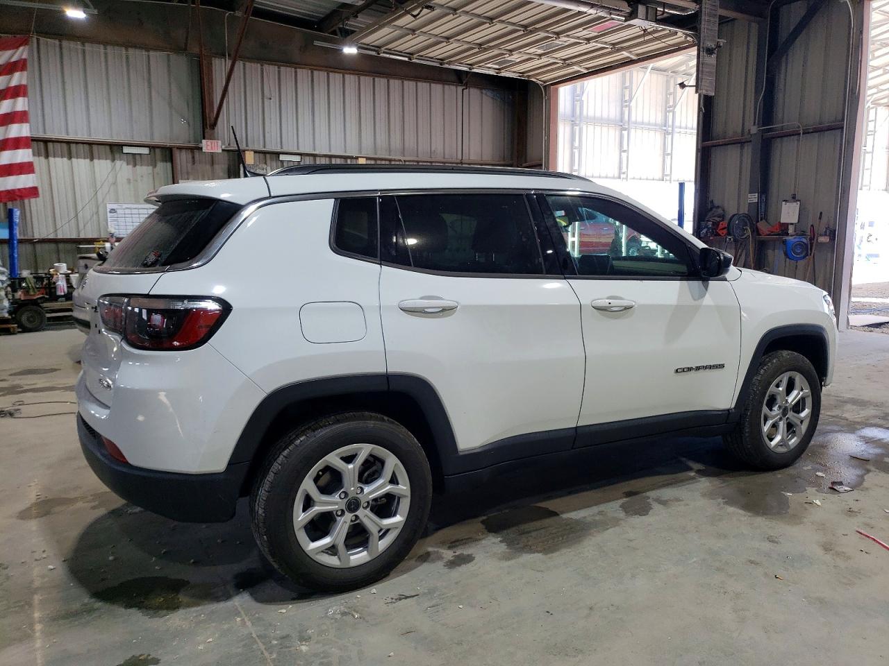 2025 JEEP COMPASS LATITUDE photo 7