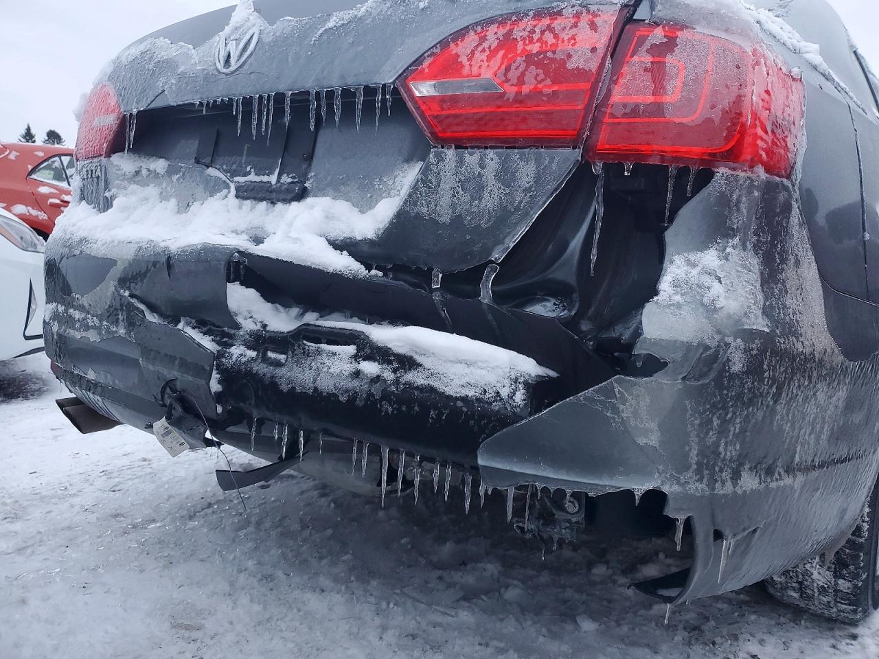 2013 VOLKSWAGEN JETTA BASE photo 12