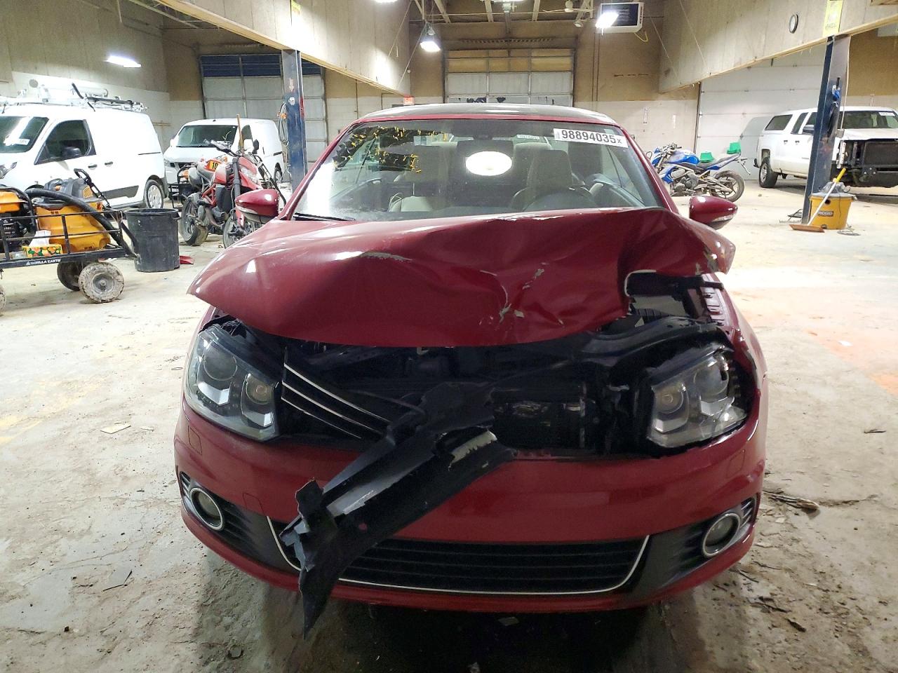 2014 VOLKSWAGEN EOS LUX photo 5