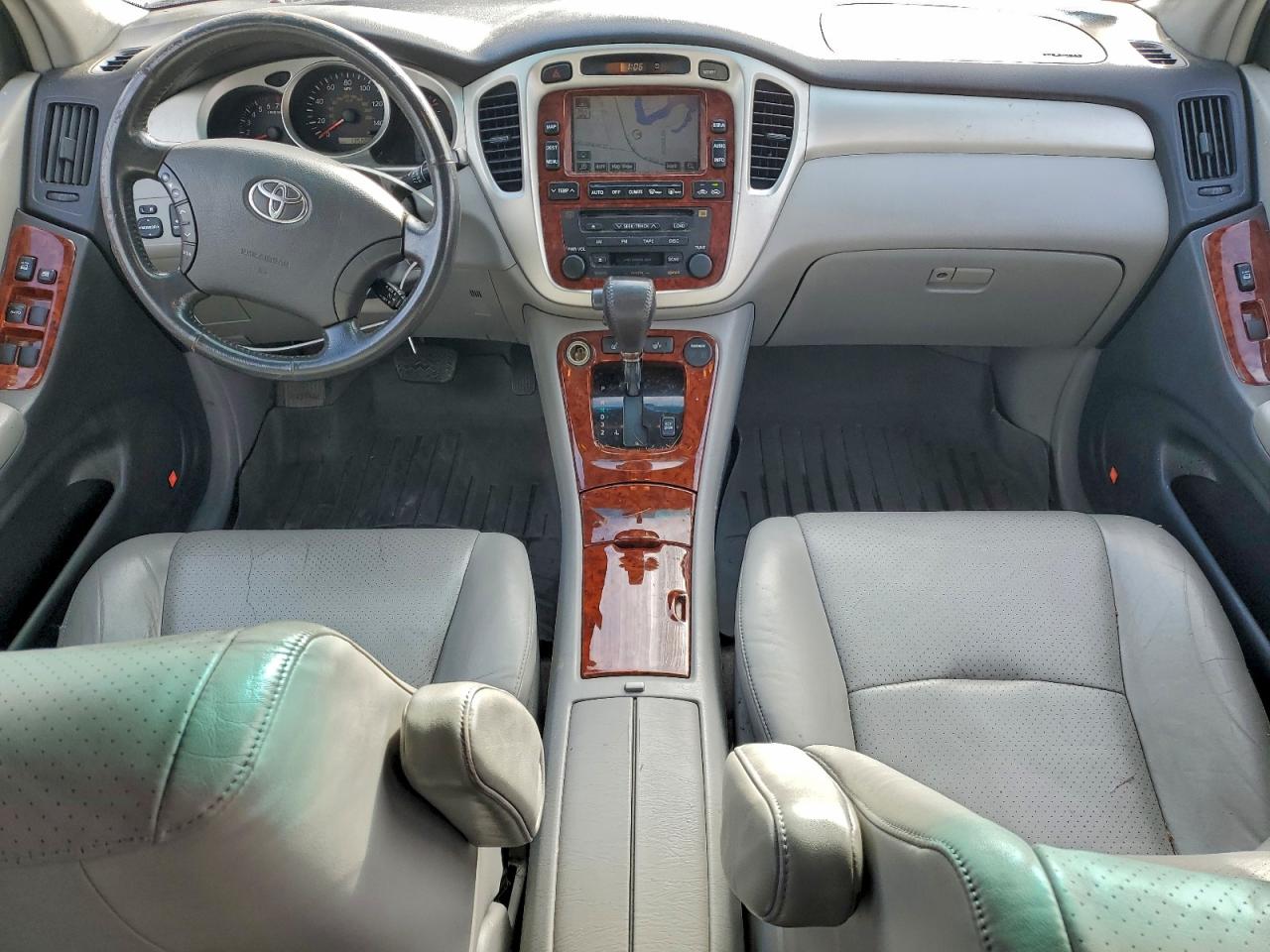 2006 TOYOTA HIGHLANDER LIMITED photo 8
