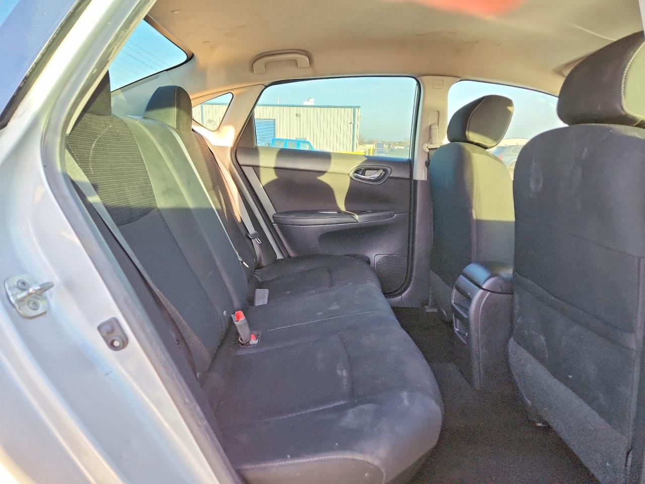 2019 NISSAN SENTRA S photo 28