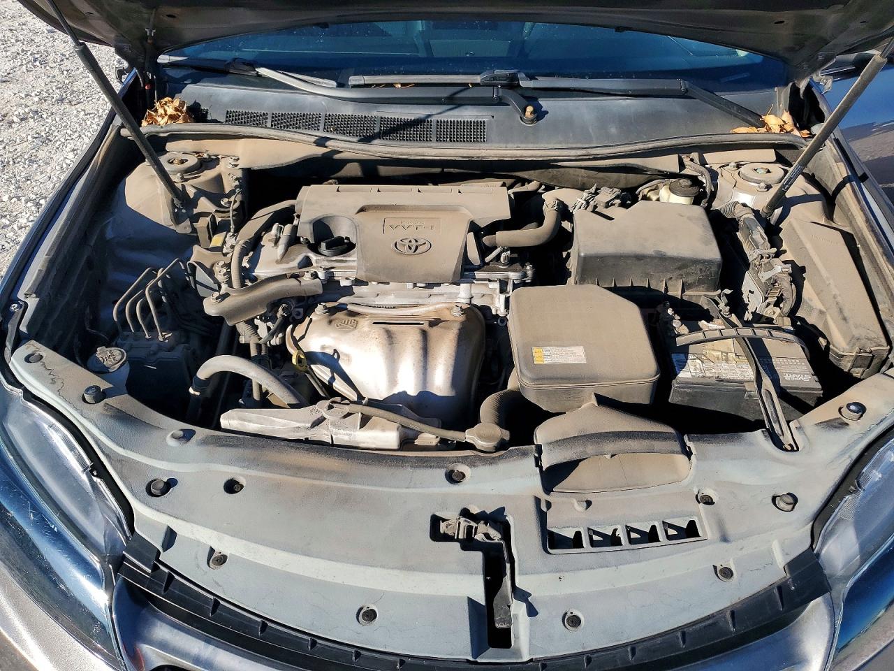 2015 TOYOTA CAMRY LE photo 21