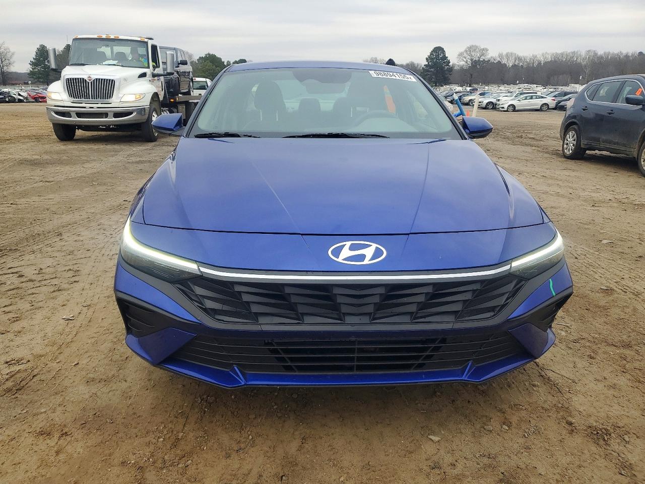 2025 HYUNDAI ELANTRA SE photo 5