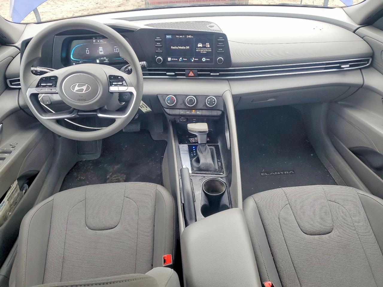 2025 HYUNDAI ELANTRA SE photo 8