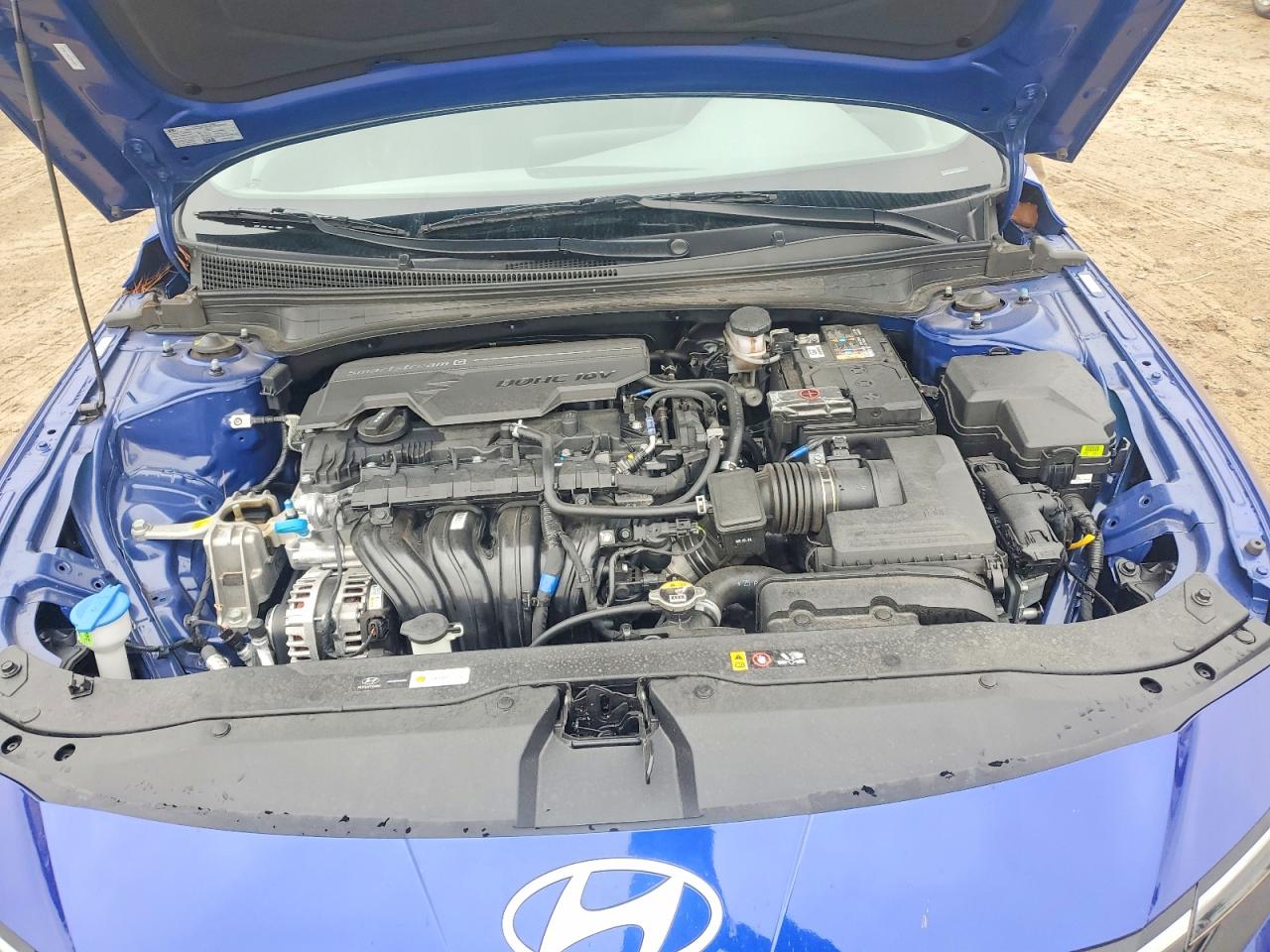 2025 HYUNDAI ELANTRA SE photo 11