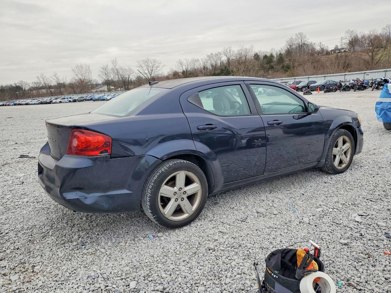 2012 DODGE AVENGER SXT photo 3