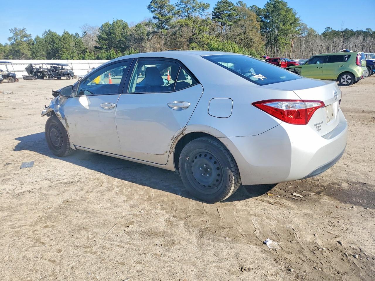 2016 TOYOTA COROLLA L photo 2