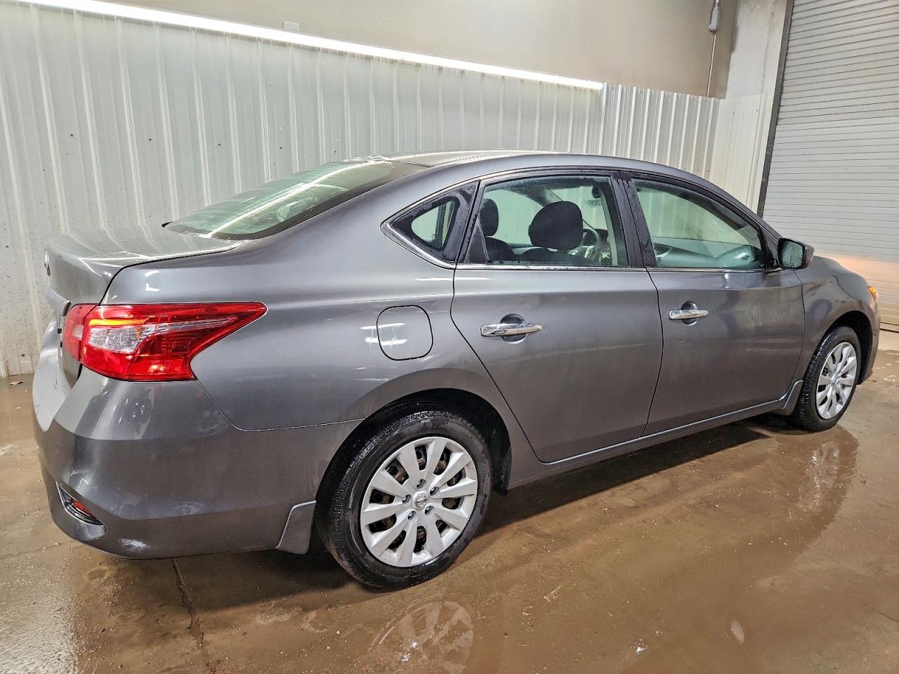2017 NISSAN SENTRA S photo 3
