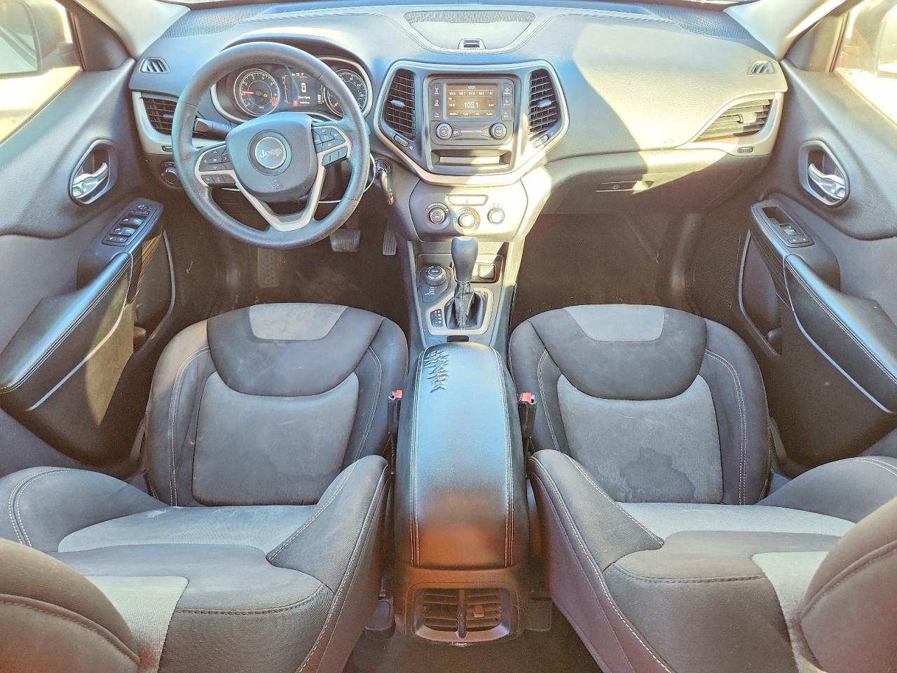 2015 JEEP CHEROKEE SPORT photo 8