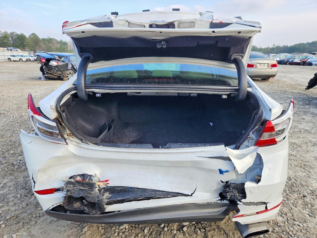 2016 HYUNDAI SONATA SE photo 16