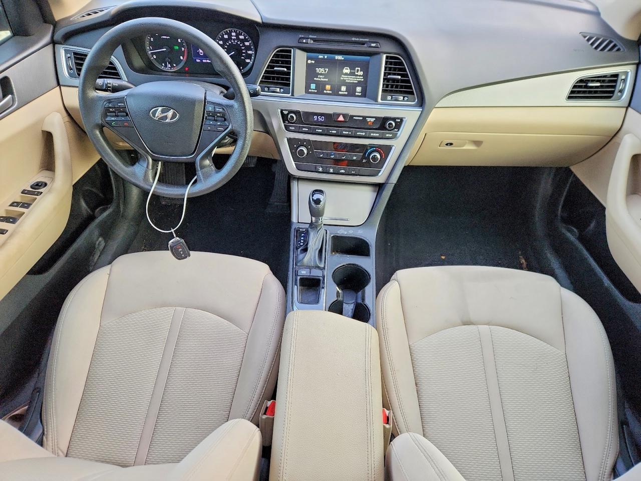 2016 HYUNDAI SONATA SE photo 22