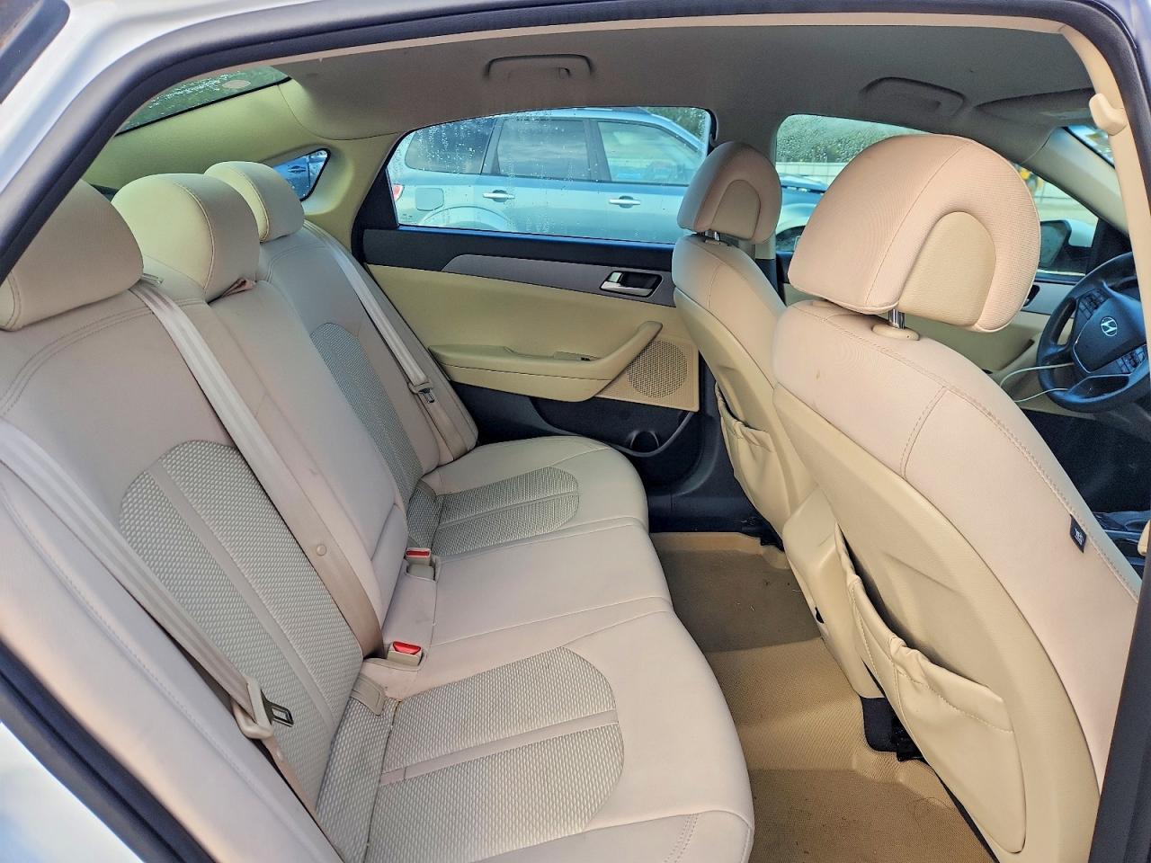 2016 HYUNDAI SONATA SE photo 28