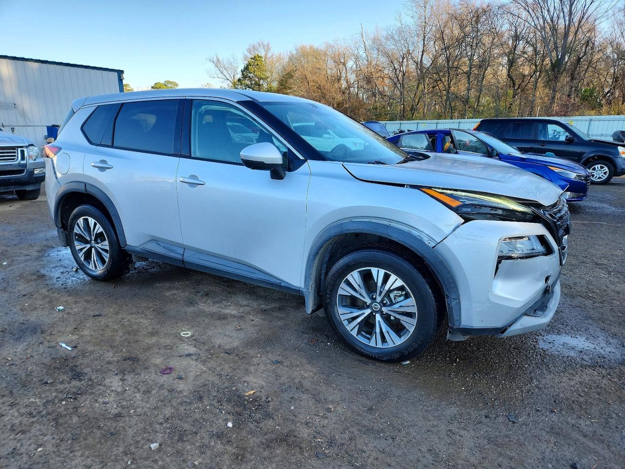 2021 NISSAN ROGUE SV photo 10