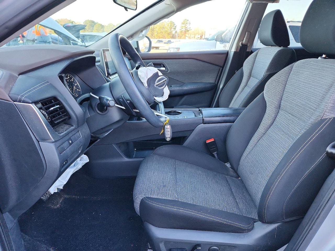 2021 NISSAN ROGUE SV photo 19