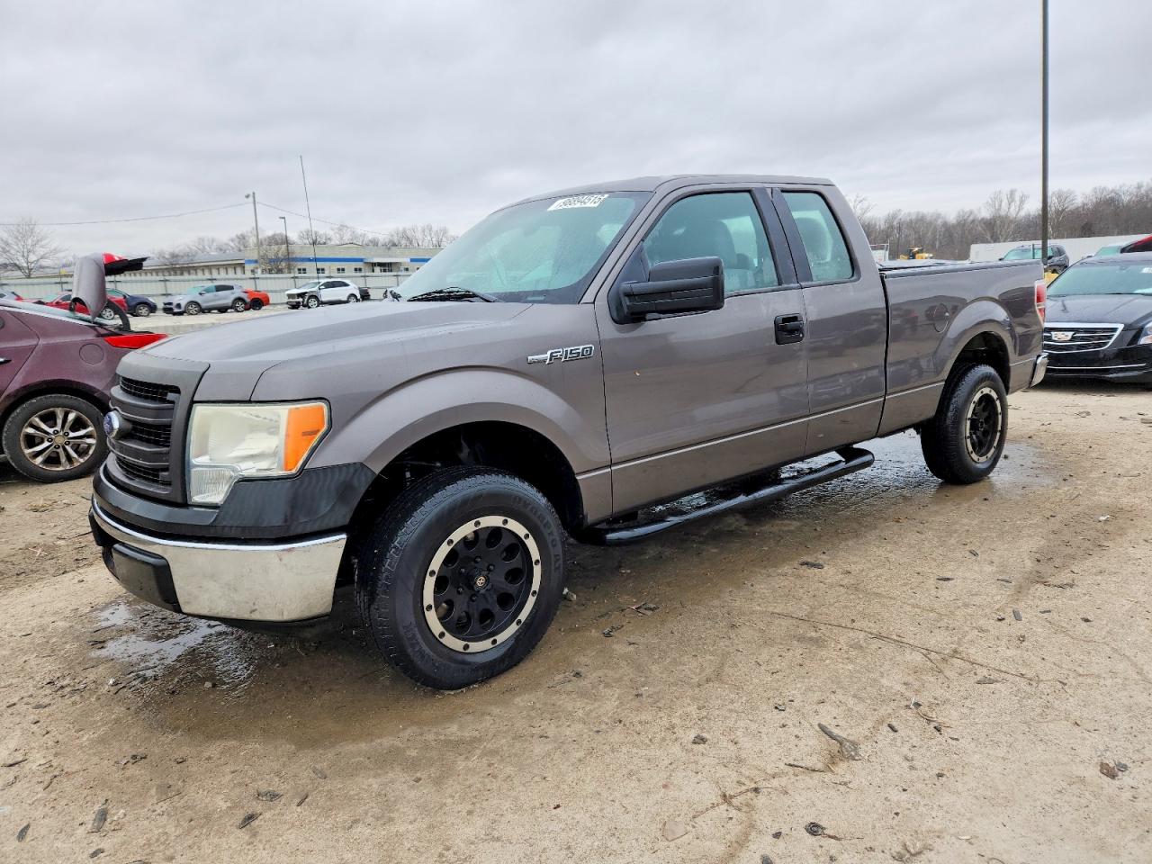 2013 FORD F150