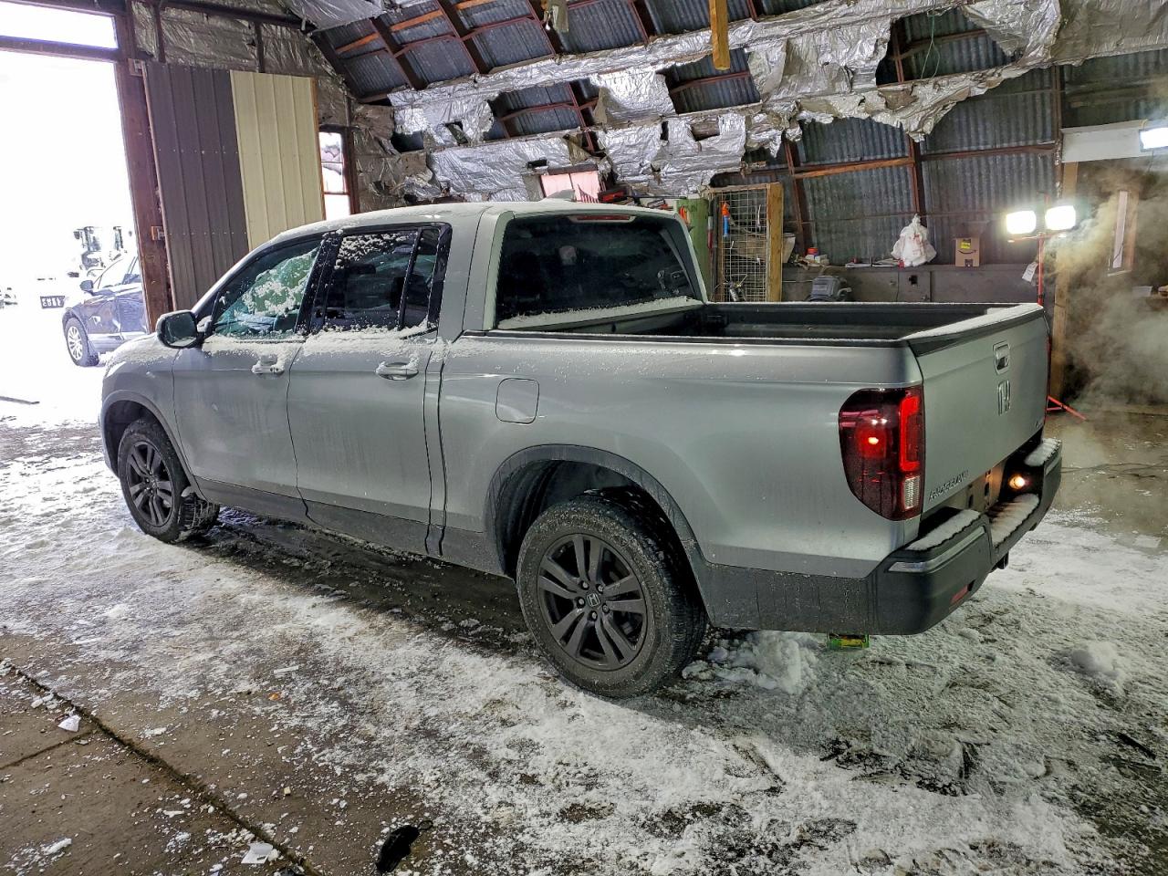 2019 HONDA RIDGELINE SPORT photo 3