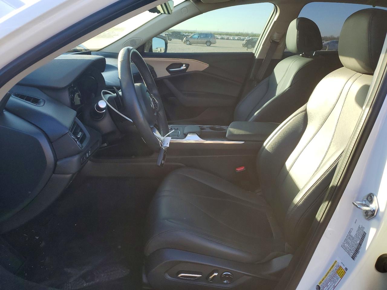 2023 ACURA TLX photo 7