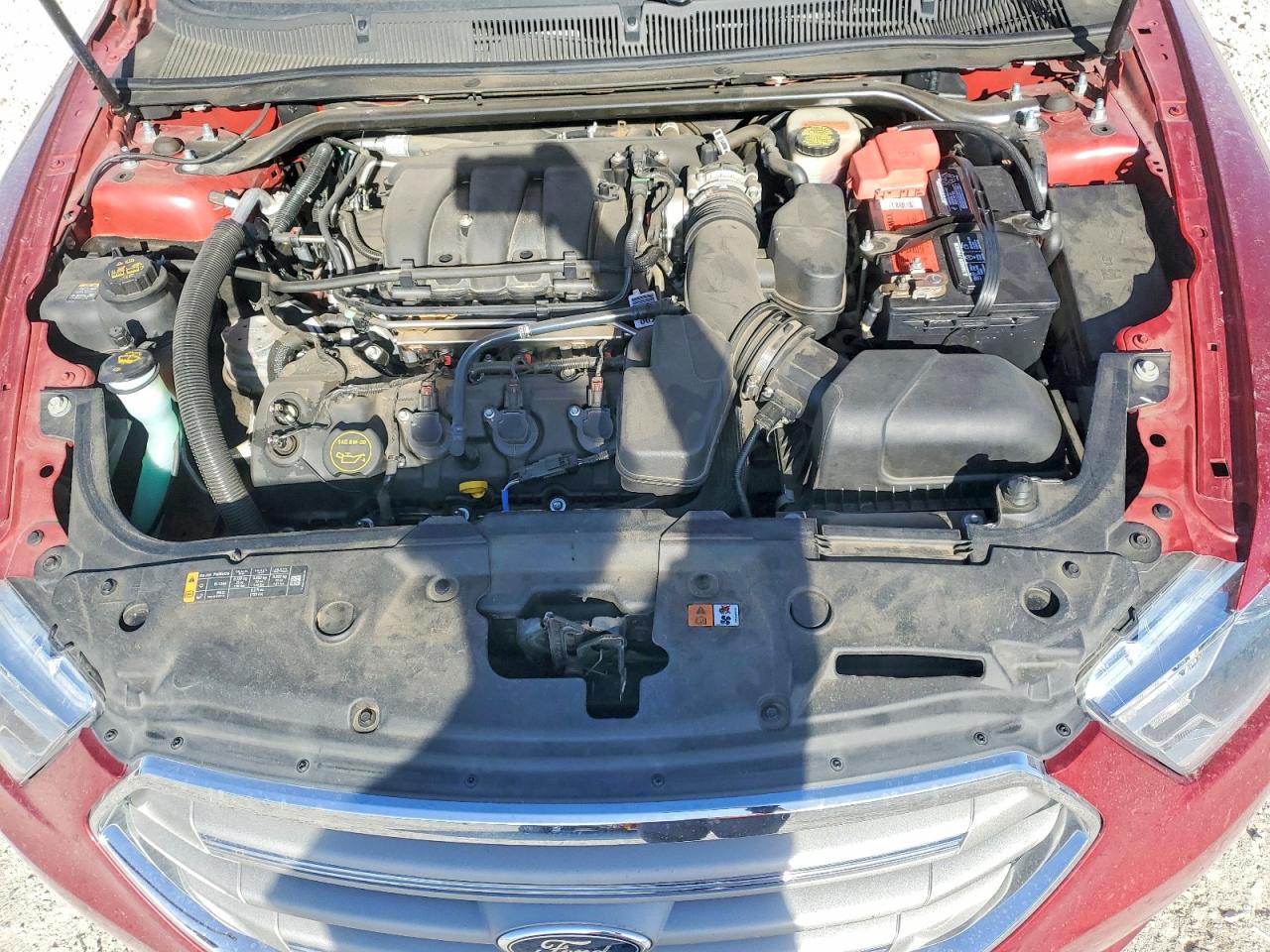 2015 FORD TAURUS SEL photo 11