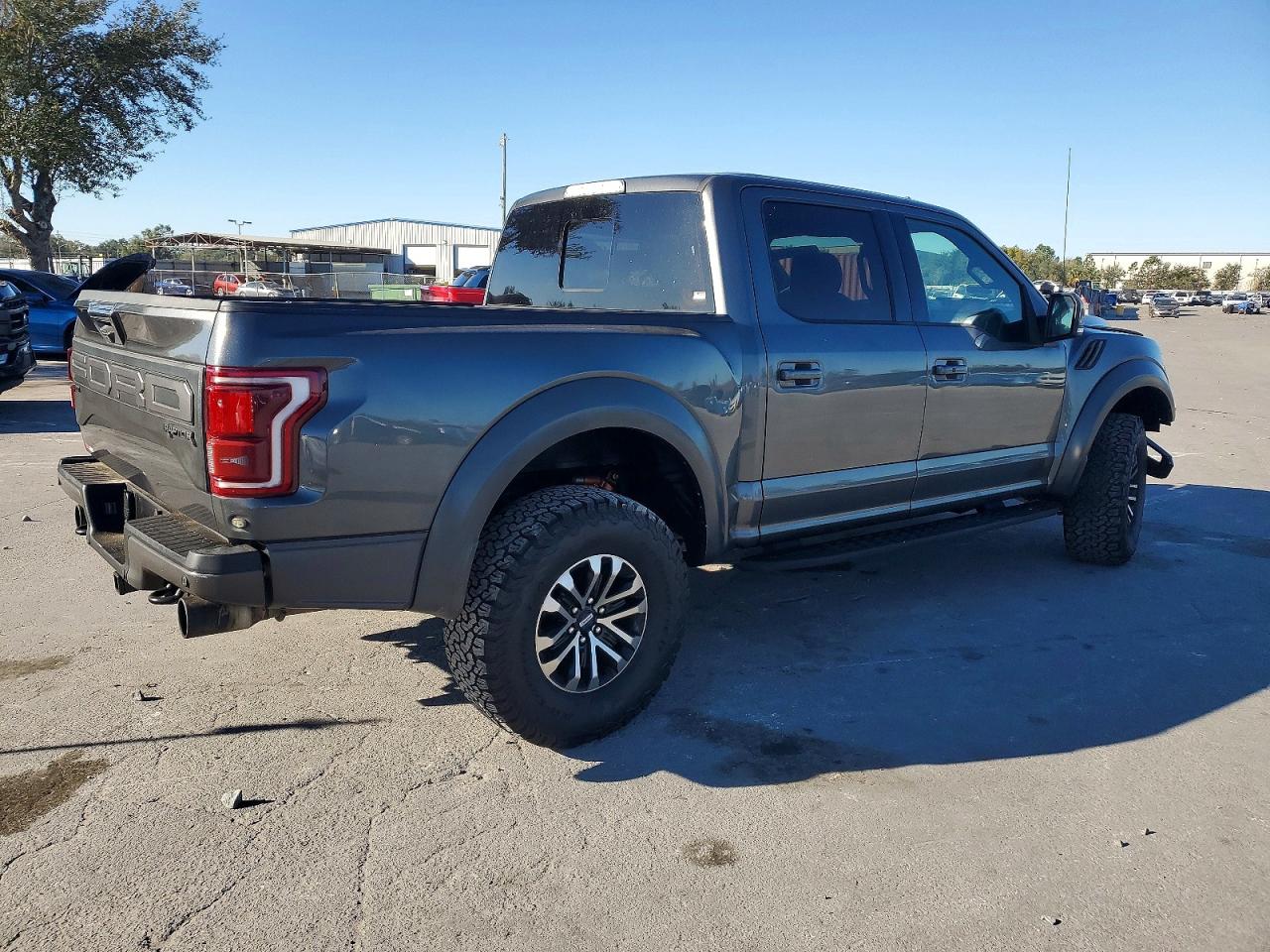 2019 FORD F150 RAPTOR photo 3