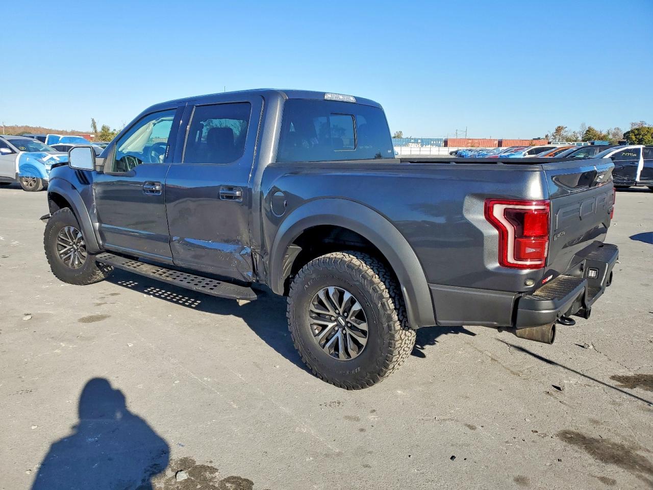 2019 FORD F150 RAPTOR photo 2