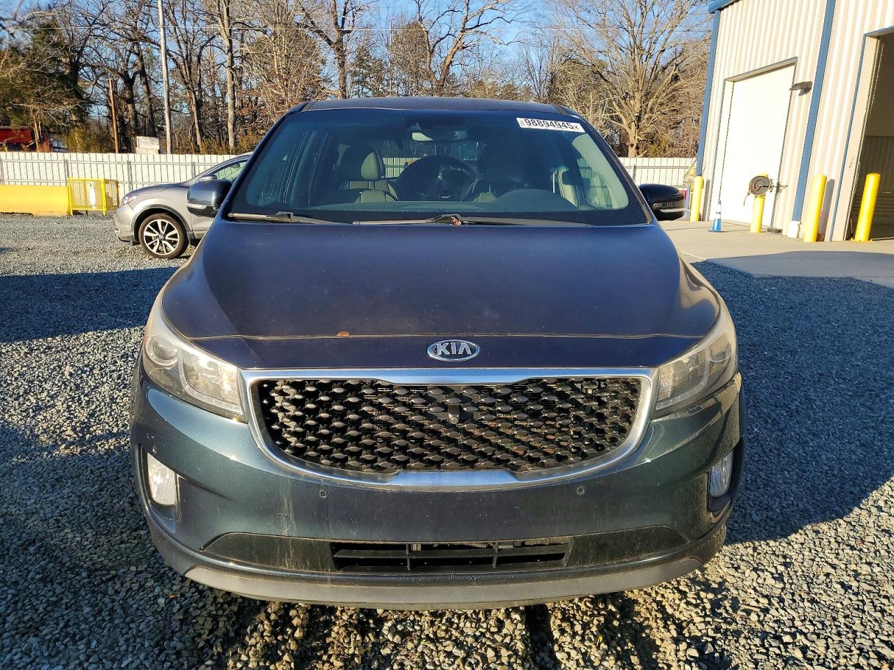 2016 KIA SEDONA EX photo 5