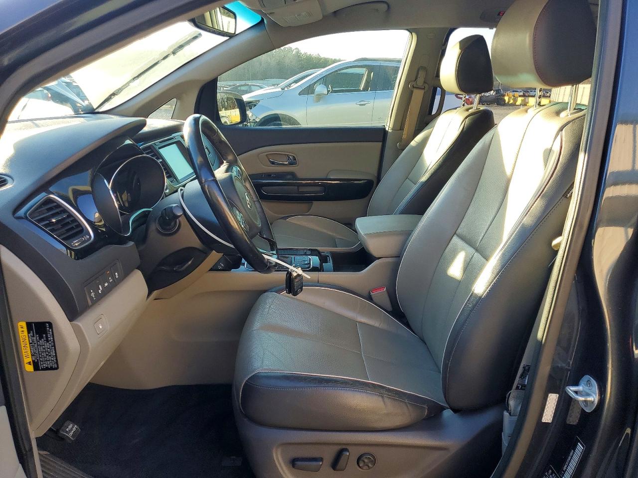 2016 KIA SEDONA EX photo 7