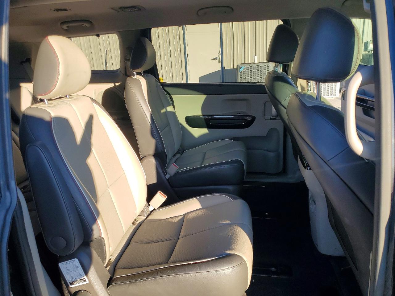2016 KIA SEDONA EX photo 11