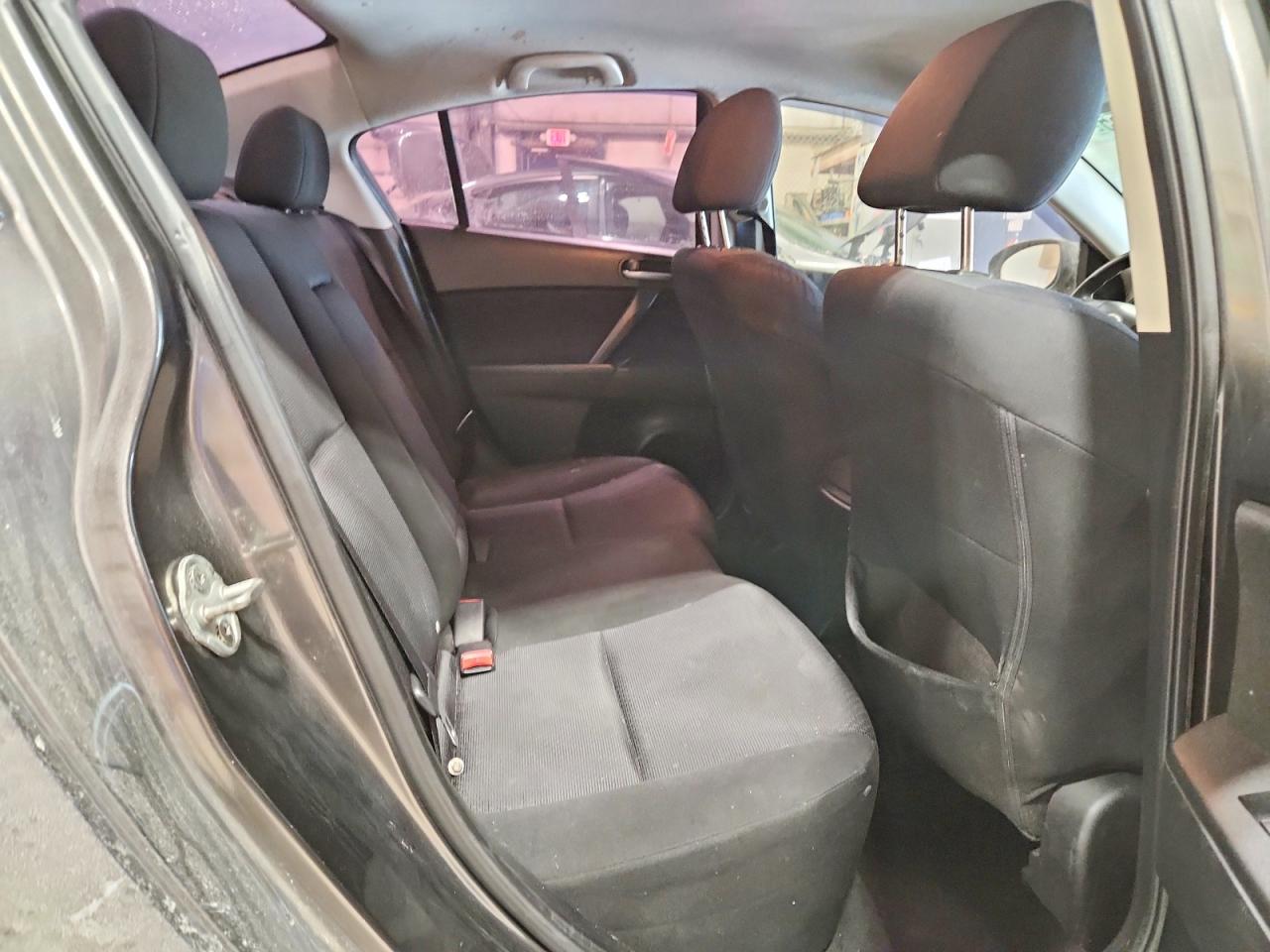 2010 MAZDA 3 I photo 10