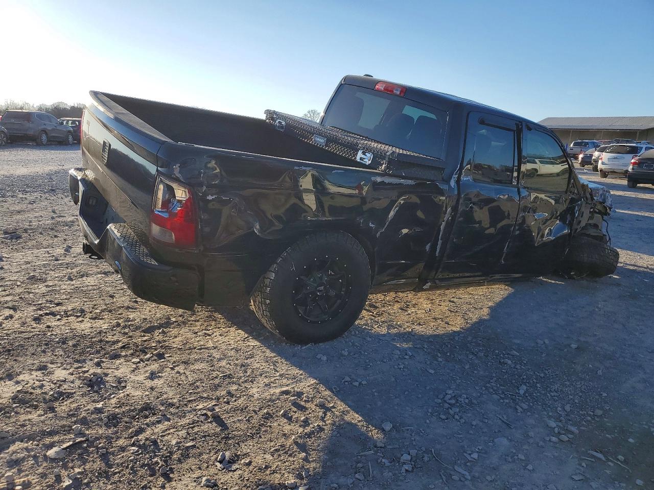2014 RAM 1500 ST photo 3