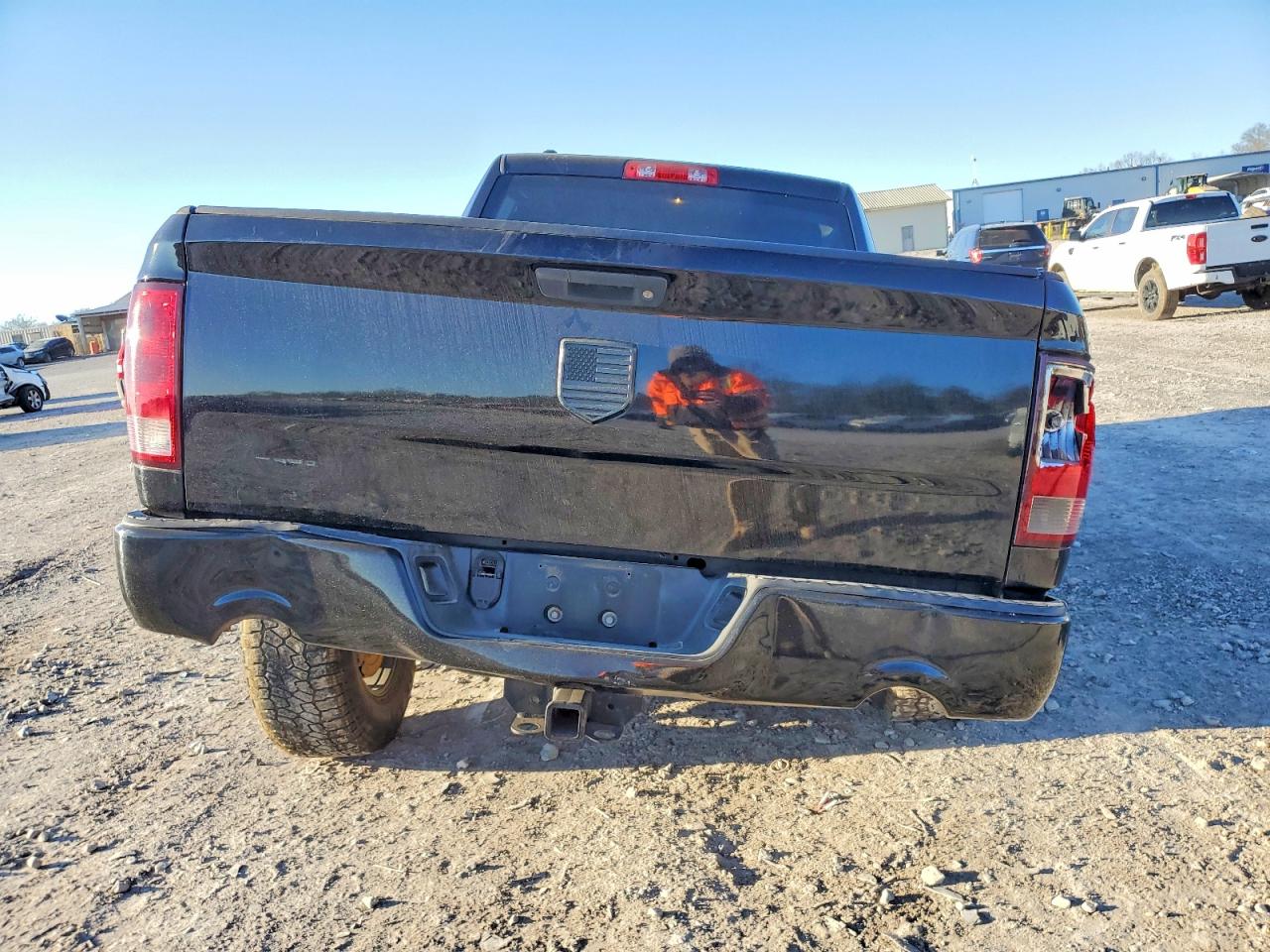 2014 RAM 1500 ST photo 6