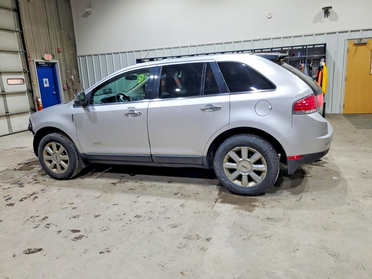 2009 LINCOLN MKX photo 3