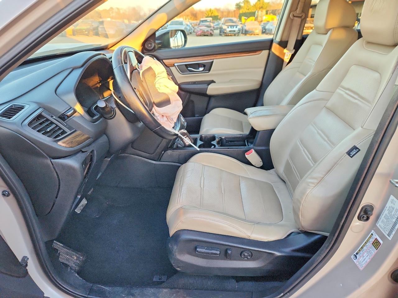 2017 HONDA CR-V EXL photo 19