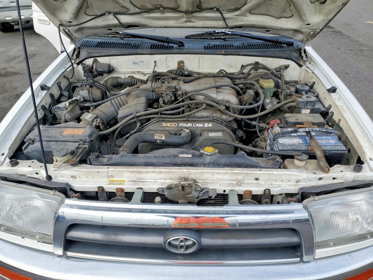 1997 TOYOTA 4RUNNER SR5 photo 34