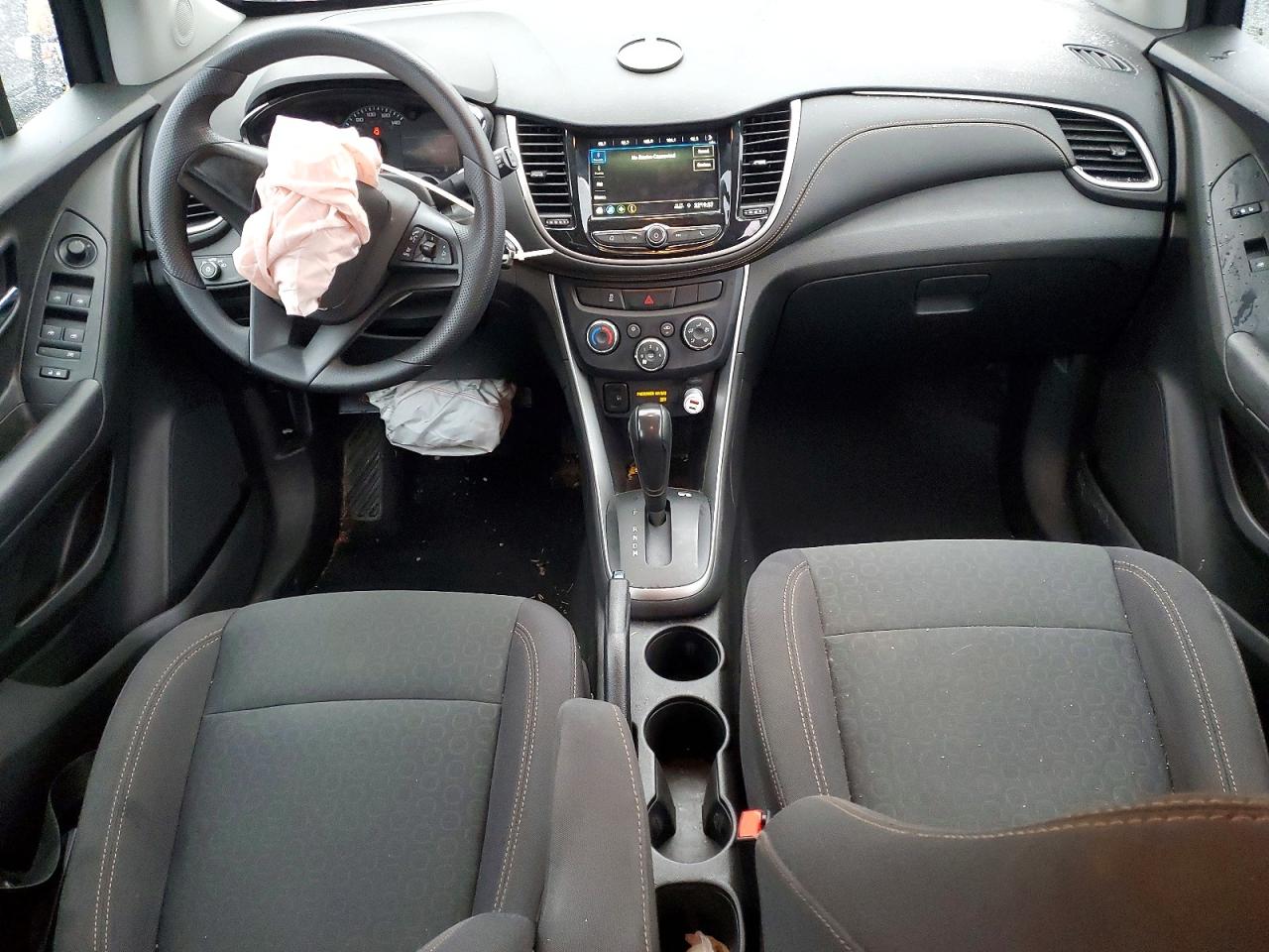 2019 CHEVROLET TRAX LS photo 15