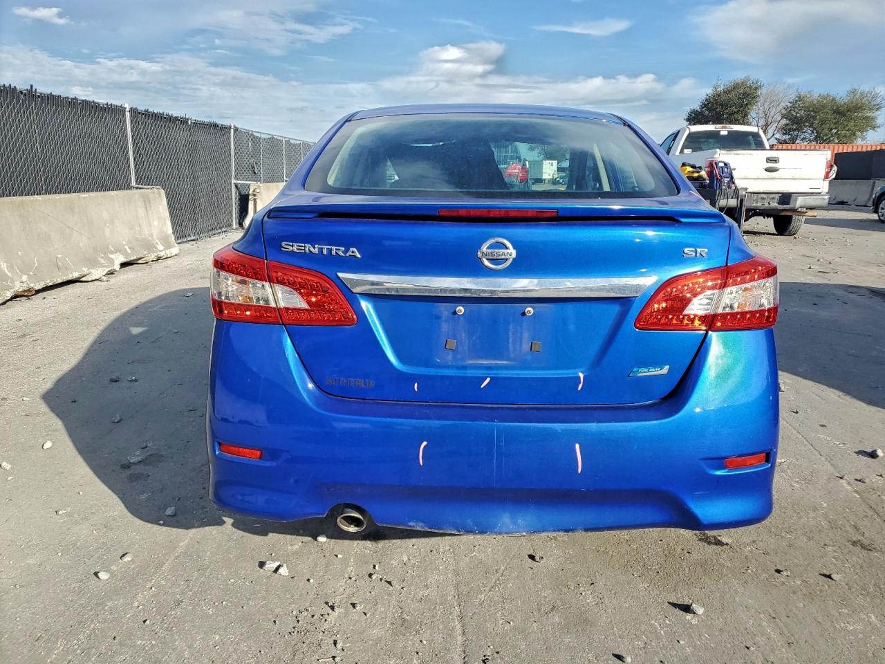 2014 NISSAN SENTRA S photo 11