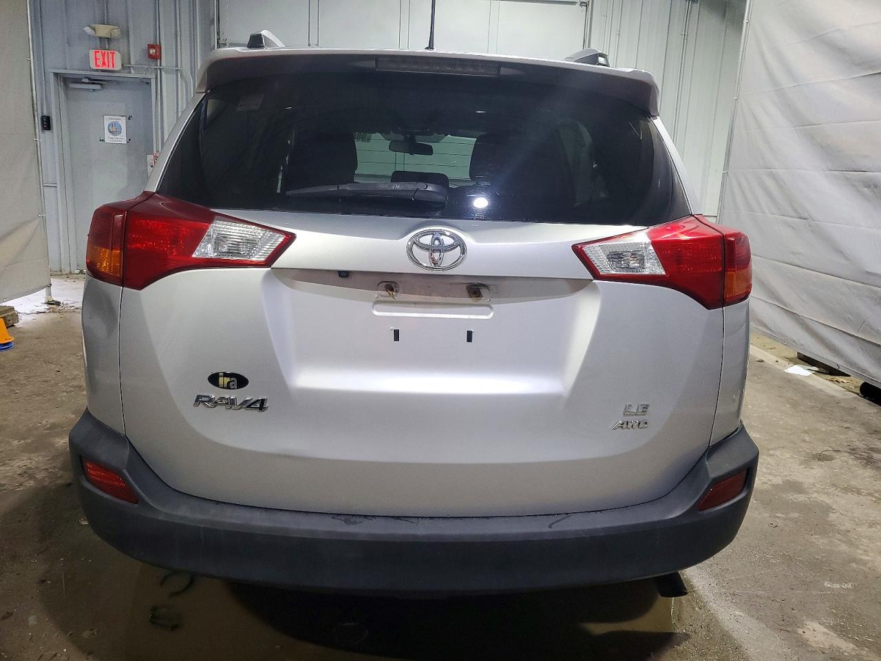 2015 TOYOTA RAV4 LE photo 11