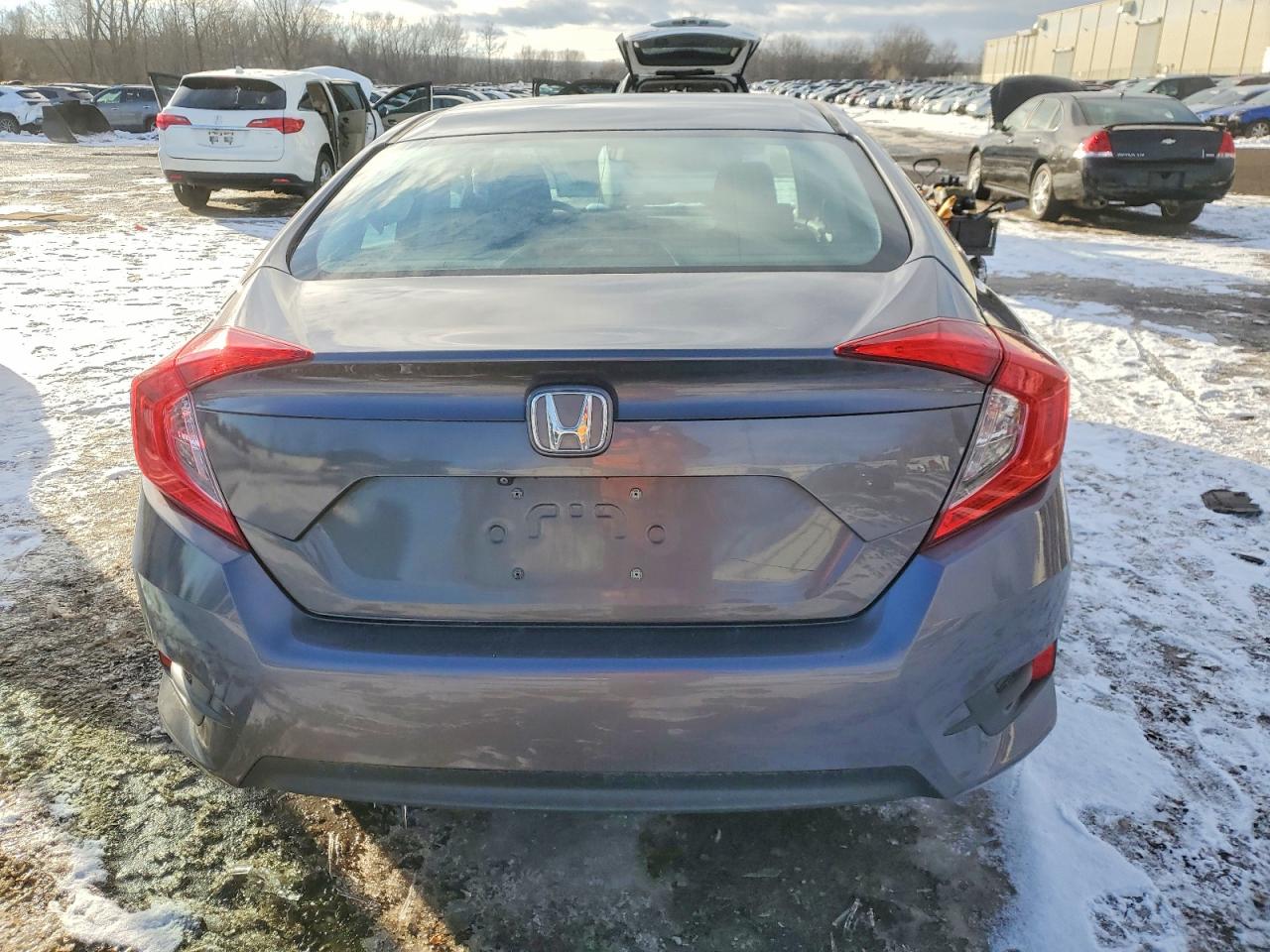 2016 HONDA CIVIC LX photo 6