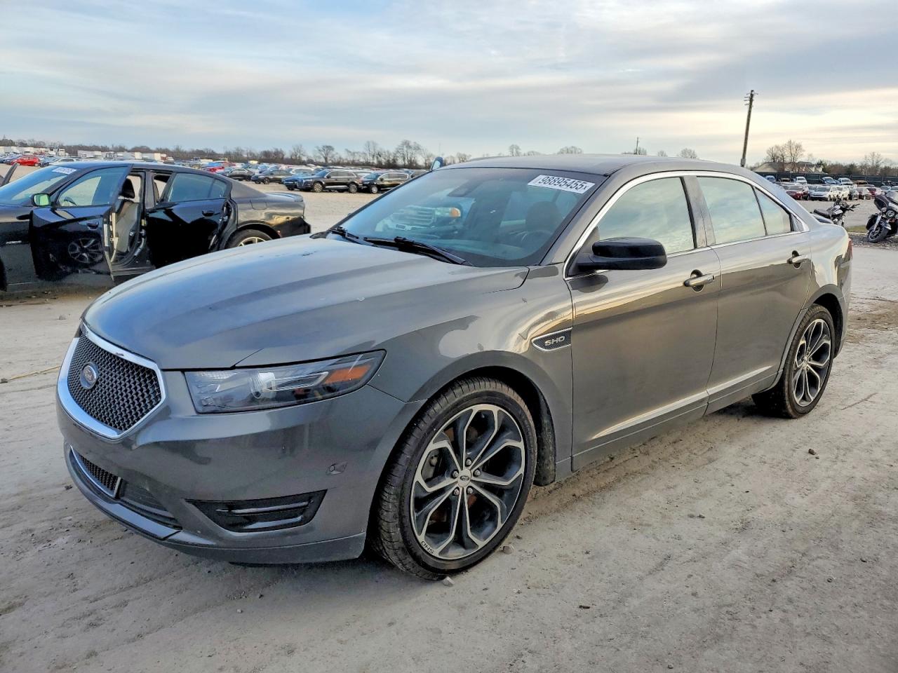 2018 FORD TAURUS
