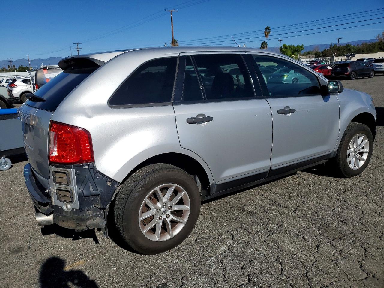 2013 FORD EDGE SE photo 5