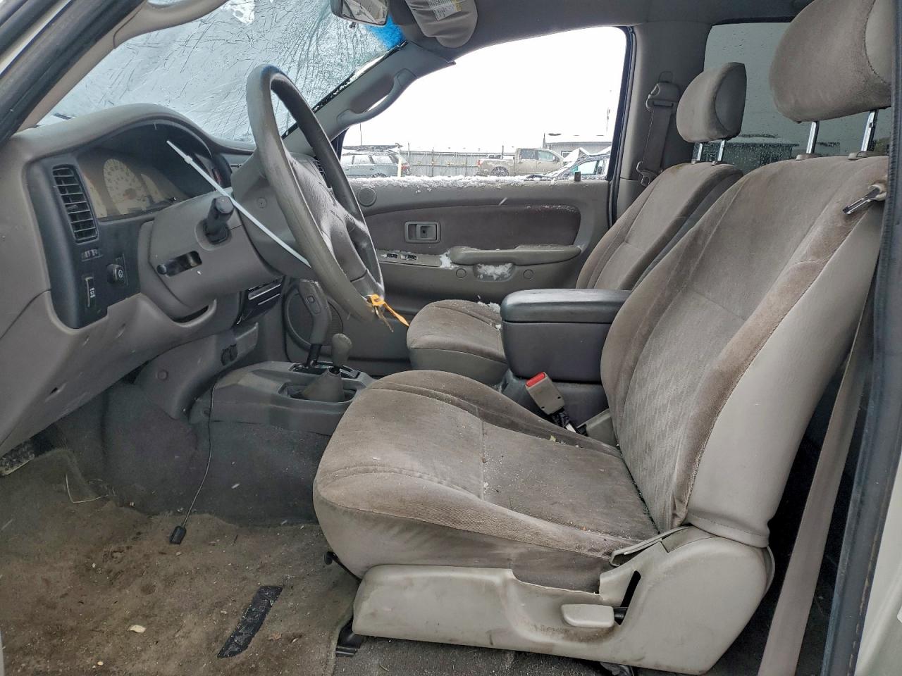 2004 TOYOTA TACOMA DOUBLE CAB photo 13