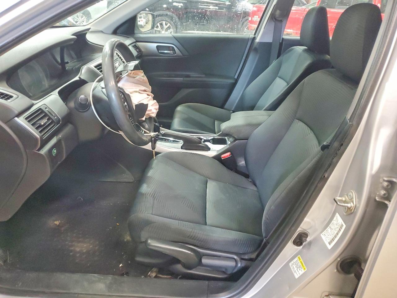 2015 HONDA ACCORD LX photo 13