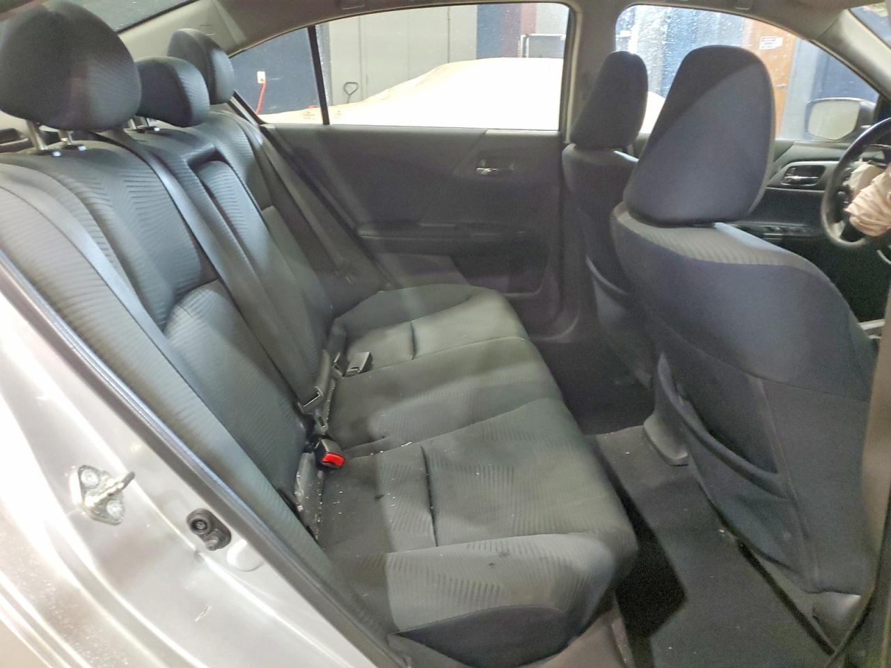 2015 HONDA ACCORD LX photo 19