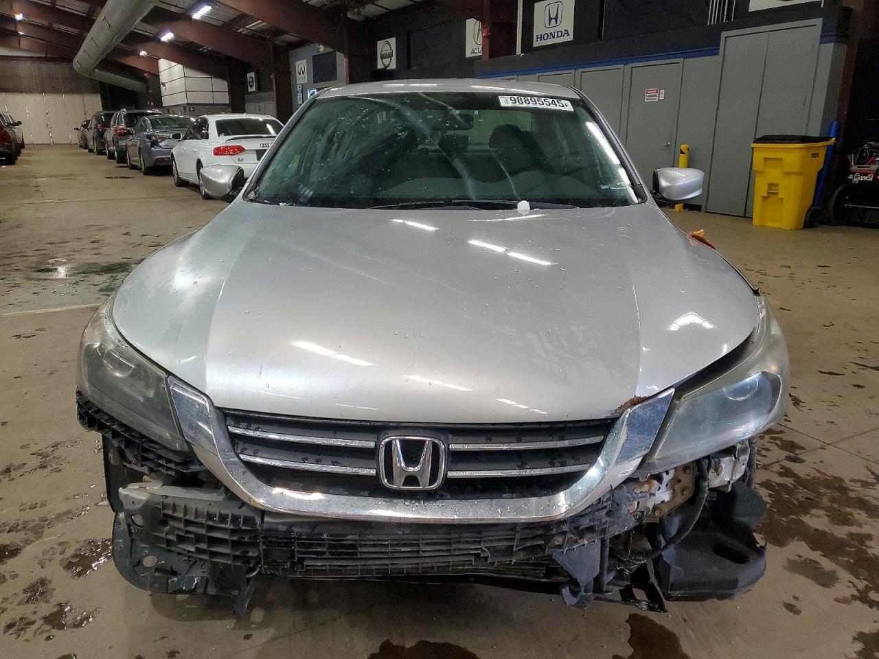 2015 HONDA ACCORD LX photo 9