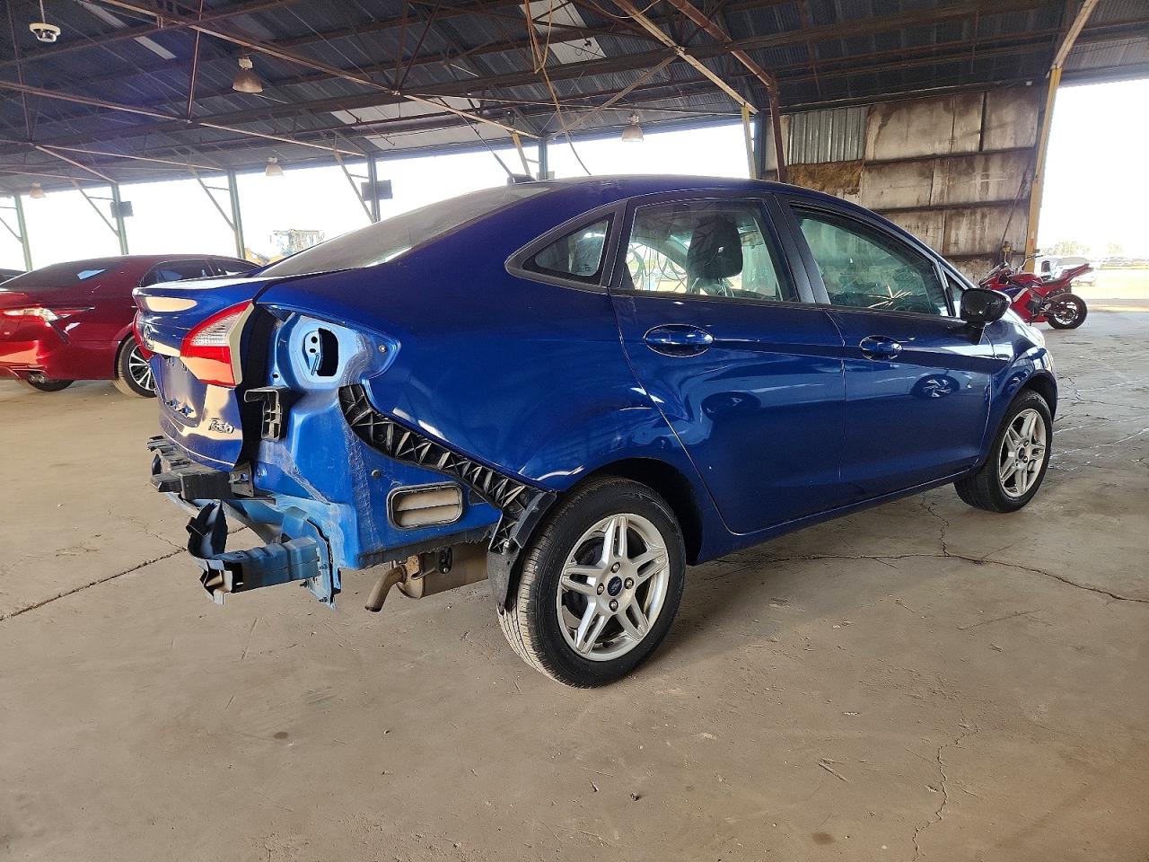 2019 FORD FIESTA SE photo 3